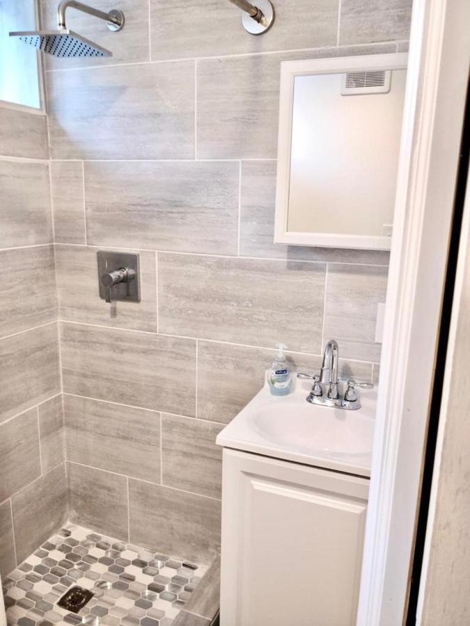 Apartment Two Fully Equipped And A 5 Miles From The *