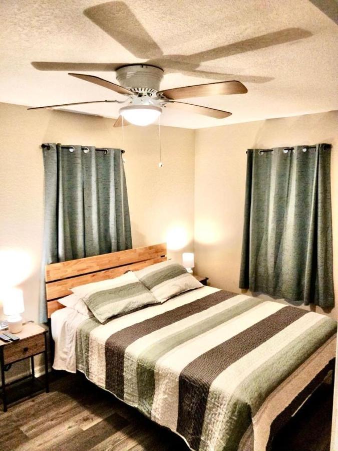 Apartment Two Fully Equipped And A 5 Miles From The *
